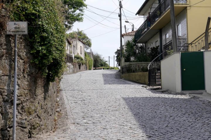 Município concluiu aquisição de terrenos e desbloqueia a requalificação da Rua dos Presidentes